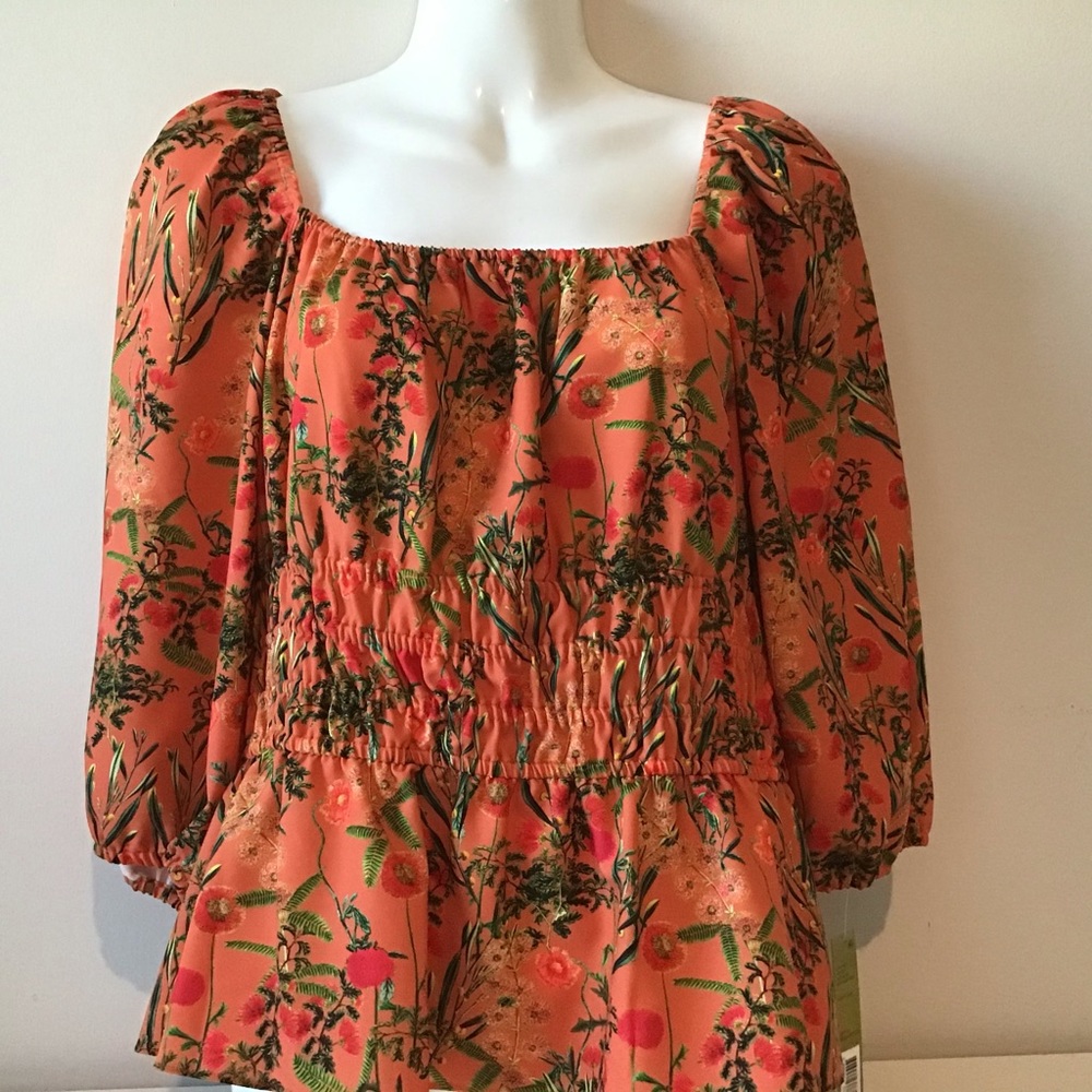 Top Large Peasant Peach Red Green Floral NWT
